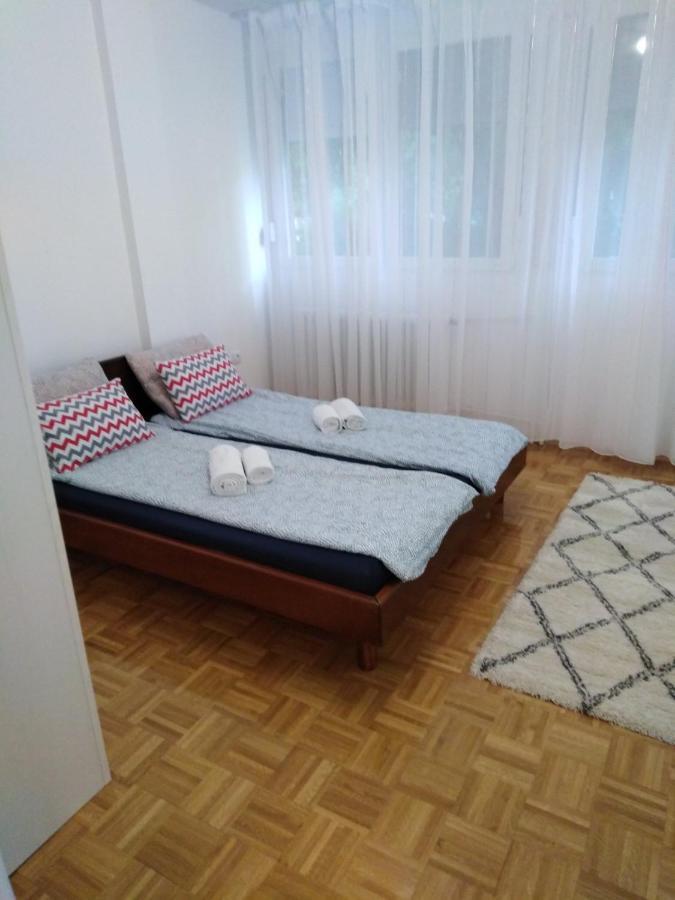 Domenica Apartment Novi Sad Buitenkant foto