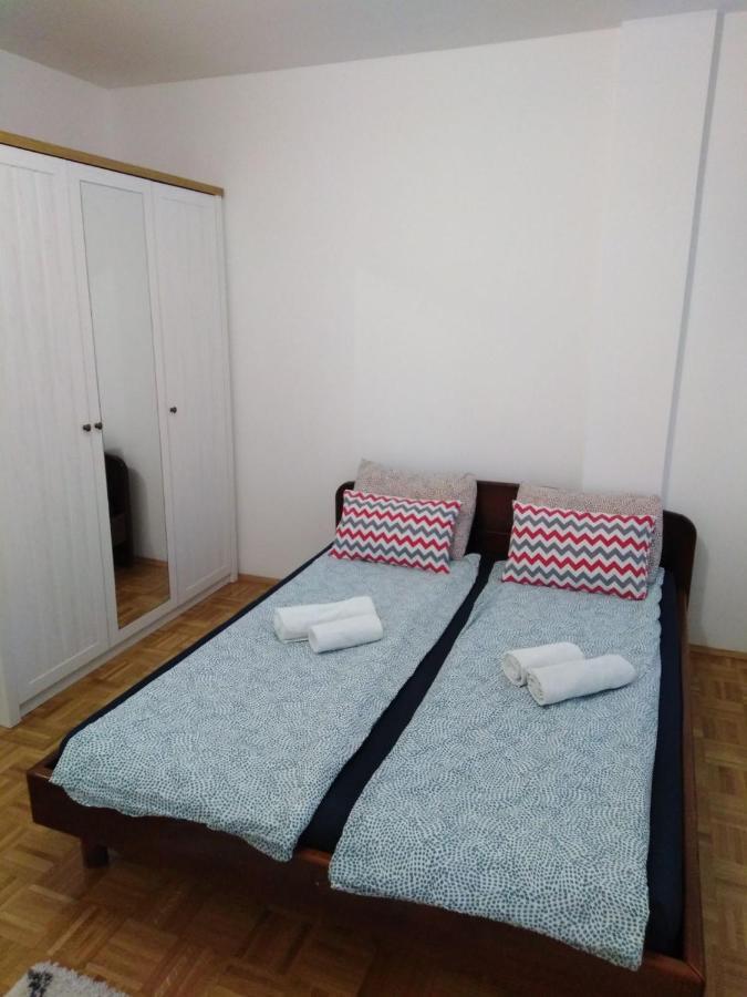 Domenica Apartment Novi Sad Buitenkant foto